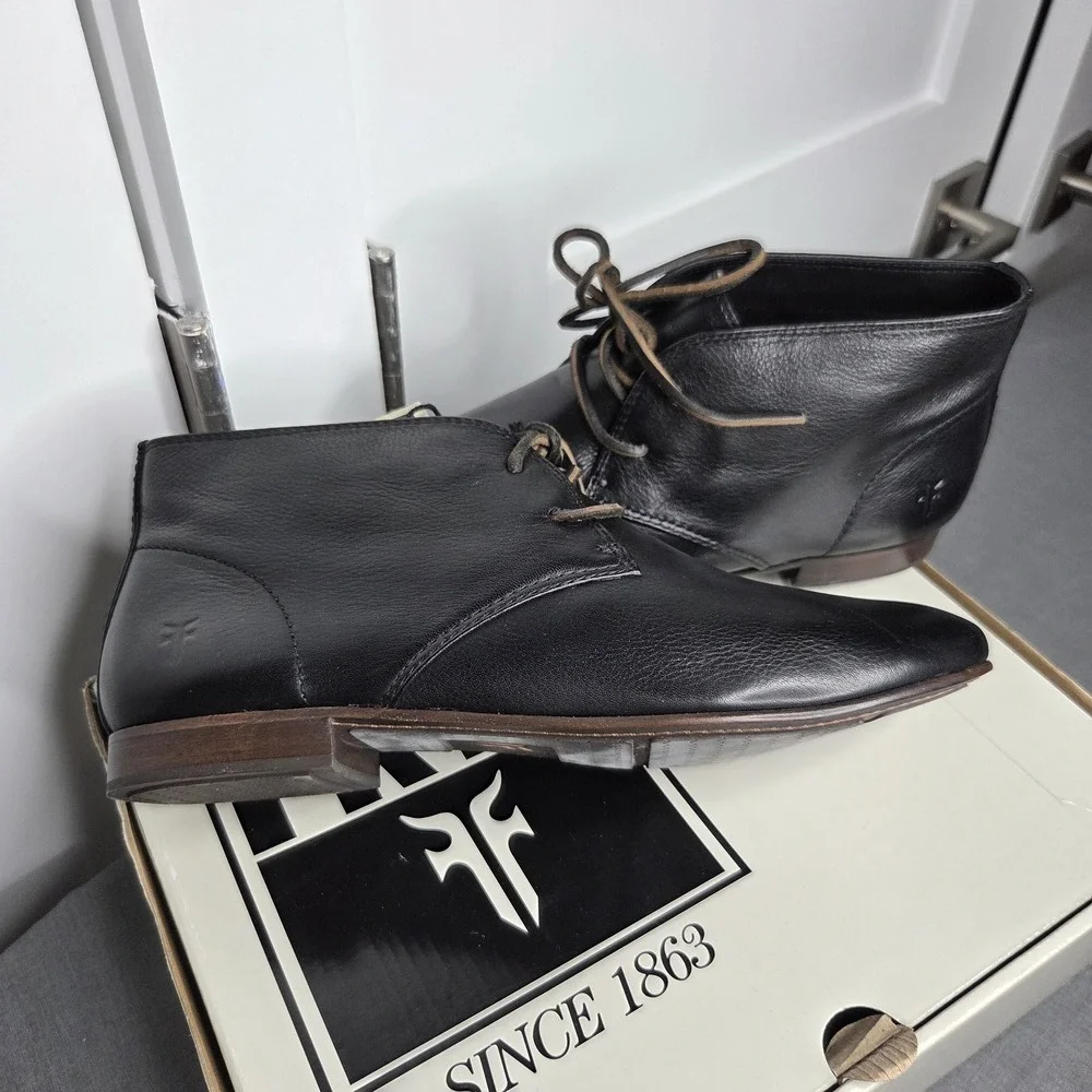 Frye NWT Chukka Men's Black Leather Ankle Boots Size 9.5 US